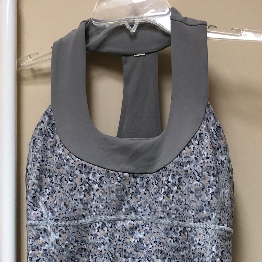 ❌Lululemon 4 Tank
